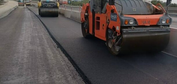 На объекте М-4 «Дон» (км 933 -  км 974) команда ДАДС приступила к укладке асфальтобетона!